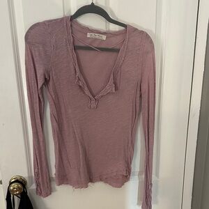 We The Free Women's Mauve Long-Sleeve V-Neck Top